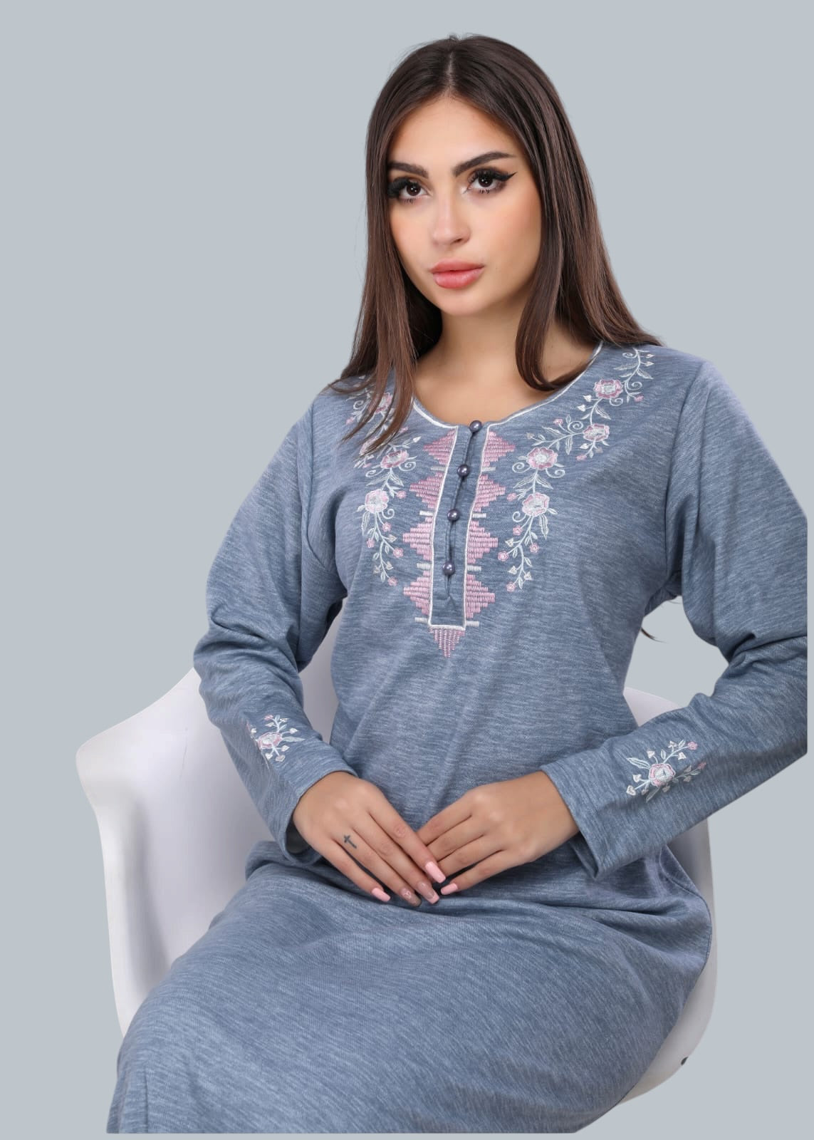 عباءة منزلية كلاسيكية بأزرار 2384